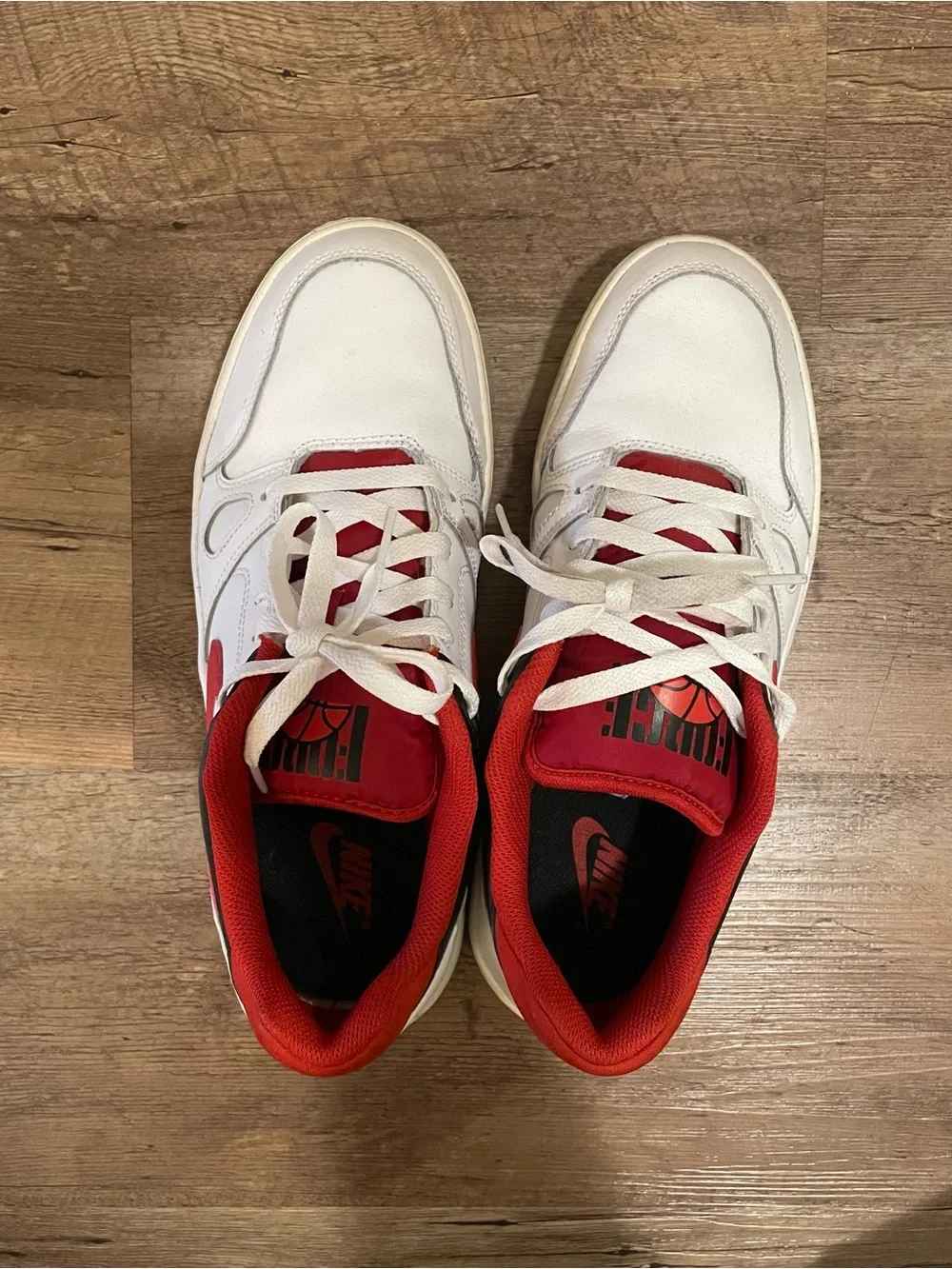 Nike Full Force Low White Black Red Lace Up Sneakers Retro FB1362-102 Mens 9.5